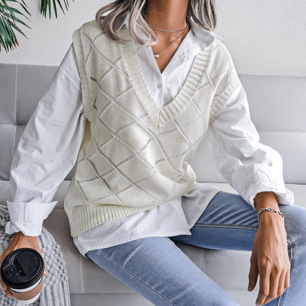 Women's V-neck Hollow Rhombus Casual Knitted Sweater Vest - Trendex