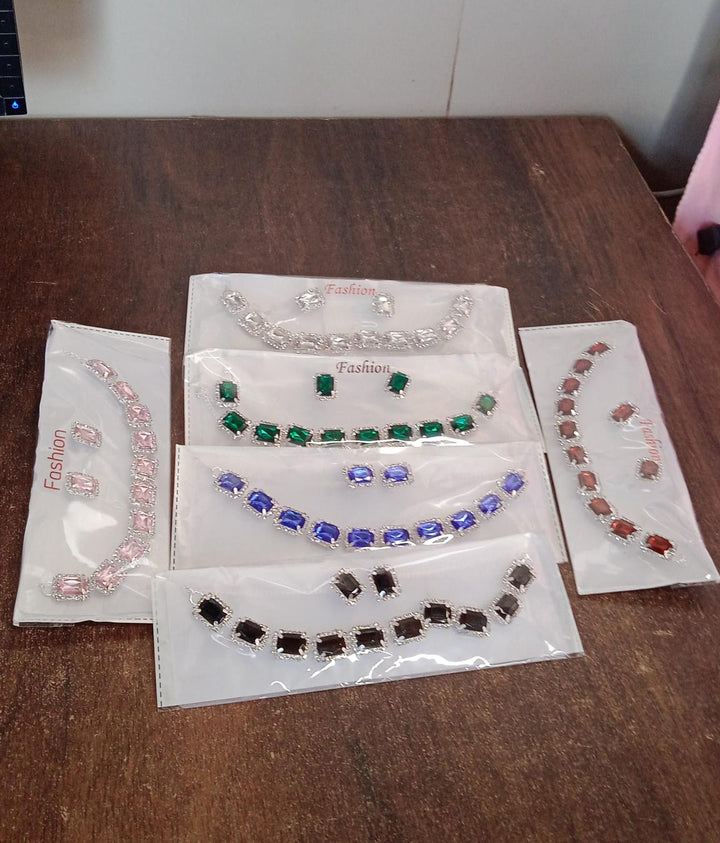 Diamond Necklace And Earrings Set (1 Set  Mix Color) - Trendex