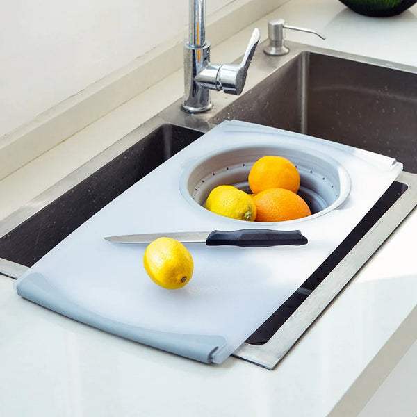 Cutting Board With Collapsible Strainer