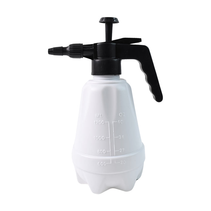 Heavy-duty Plastic Pressure Spray Bottle (1.5 L) - Trendex