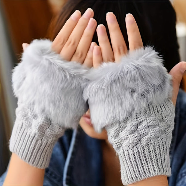 Women's Knit Fingers Gloves Soft Polyester - Trendex
