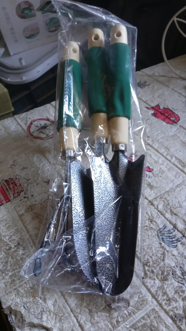 7593 Gardening Tools - Hand Cultivator Trowel Heavy Duty With Ergonomic Wooden Handle For Transplanting And Digging (3 Pcs Set) - Trendex