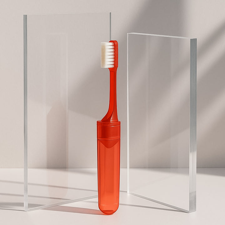 Portable Folding Toothbrush With Built-in Travel Case (1 Pc) - Trendex