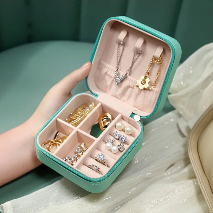 8782 Jewellery Box For Women Mini Portable Jewelry Box Organiserpu Leather Jewlerrying Display Holder Small Travel Jewellery Box For Girls Women Mother Daughte Travel Ring Pendant Earring Necklace Storage Case - Trendex