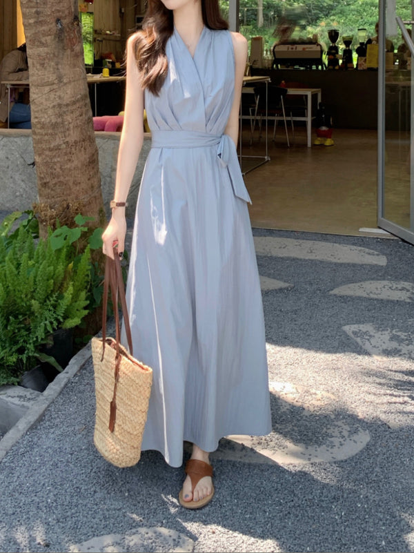 V-neck Sleeveless Women's Waist-tight Dopamine Strap Seaside Vacation Style Dress - Trendex