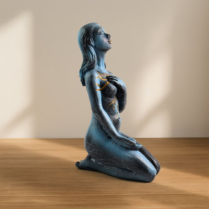 Elegant Resin Kneeling Woman Decorative Statue (1 Pc) - Trendex