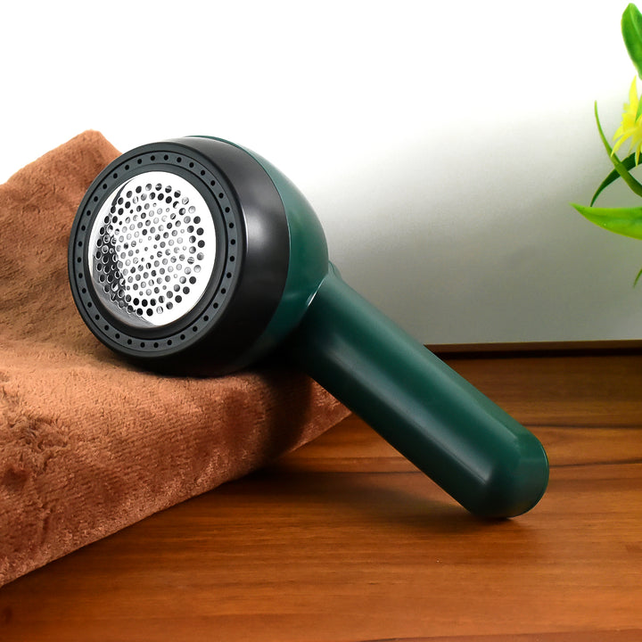 Portable Lint Remover With Usb Power Cable (1 Pc) - Trendex
