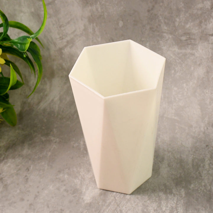 Modern Geometric Hexagon Plastic Flower Vase (1 Pc) - Trendex